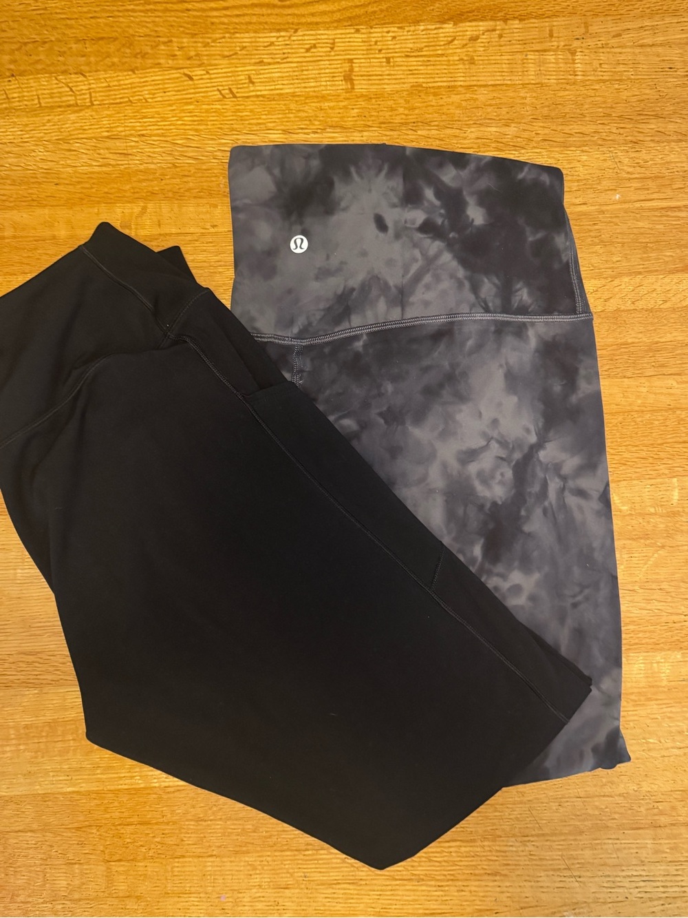 Lululemon & Nike leggings